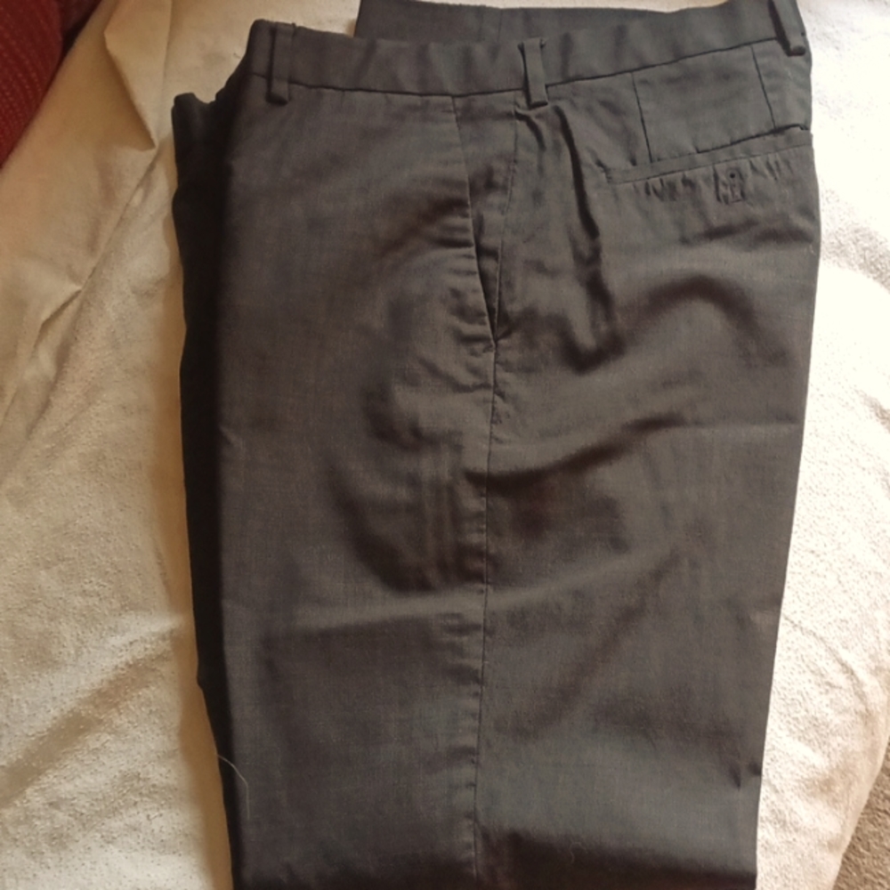Men's Express black dress pants 32 x 32 length